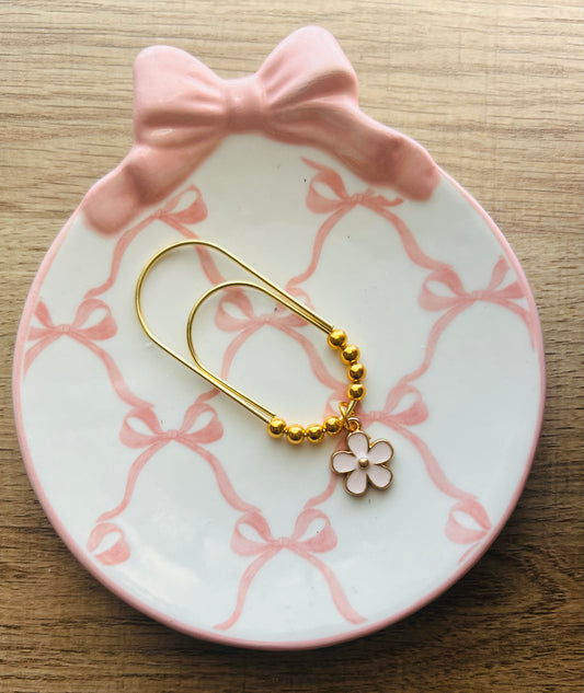 Simple Floral PaperClip
